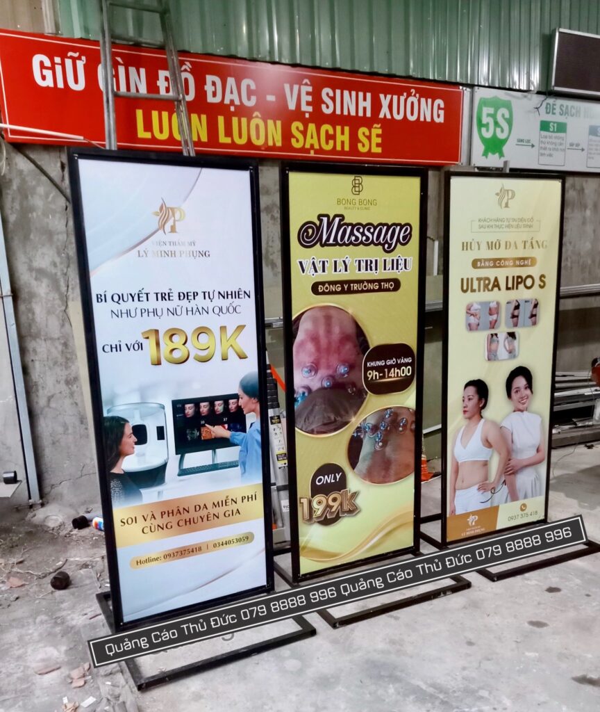 Bảng hiệu Standee