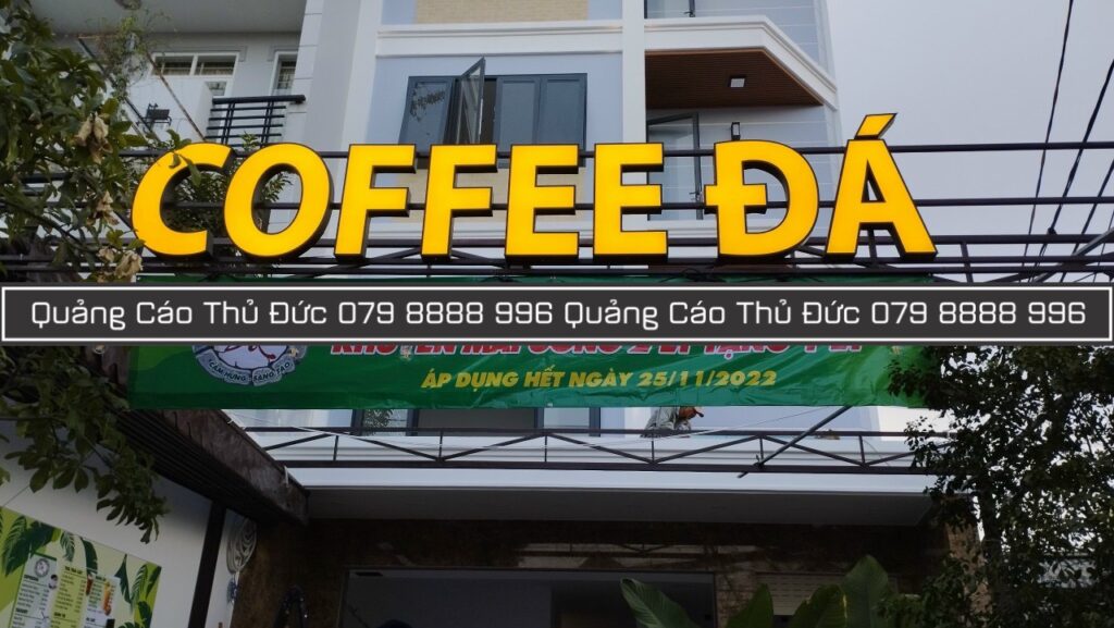 Bảng hiệu chữ nổi
