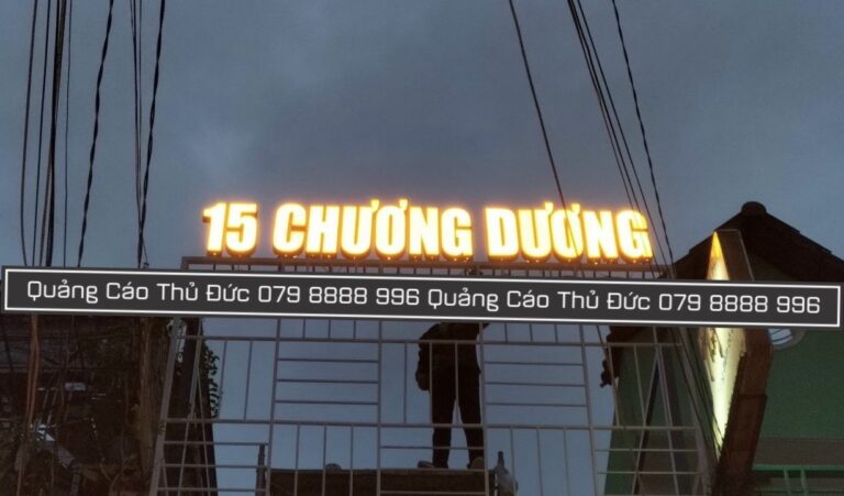 Bảng hiệu chữ nổi